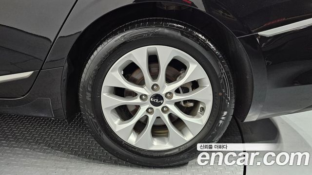Kia K8 2024 — photo 7