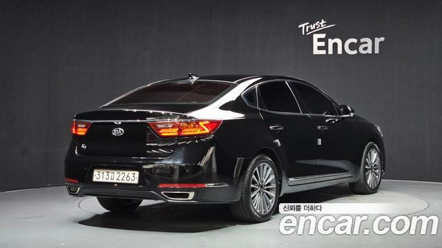 Kia K7 2019 — photo 2