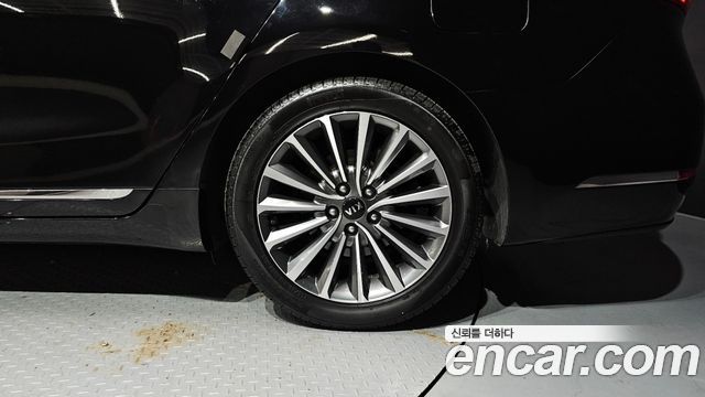 Kia K7 2019 — photo 7