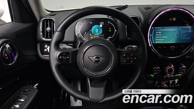 Mini Countryman 2022 — photo 18