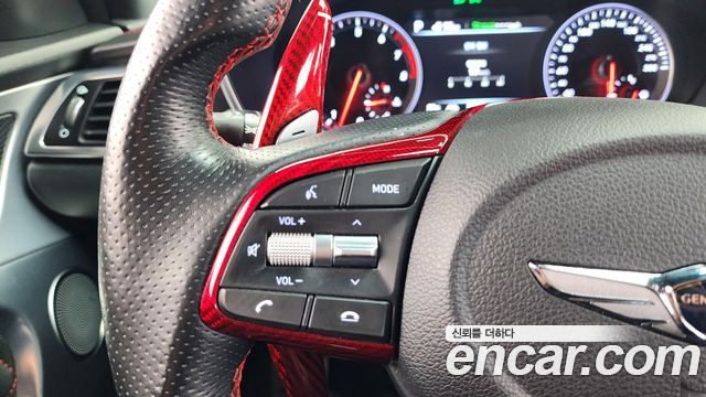 Genesis G70 2018 — photo 23