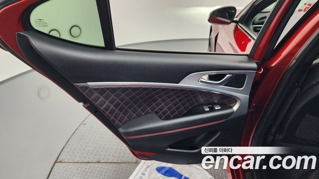 Genesis G70 2018 — photo 15