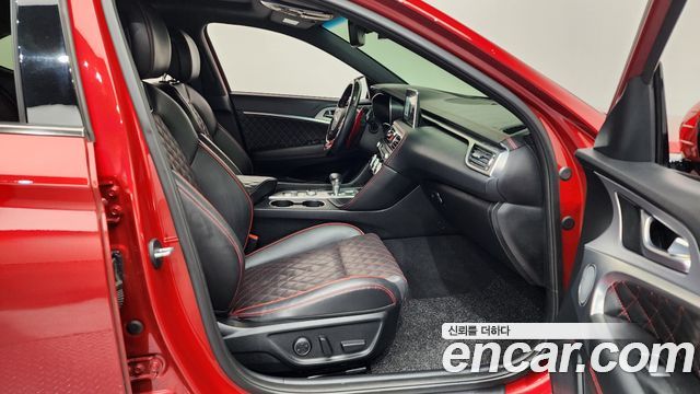 Genesis G70 2018 — photo 16