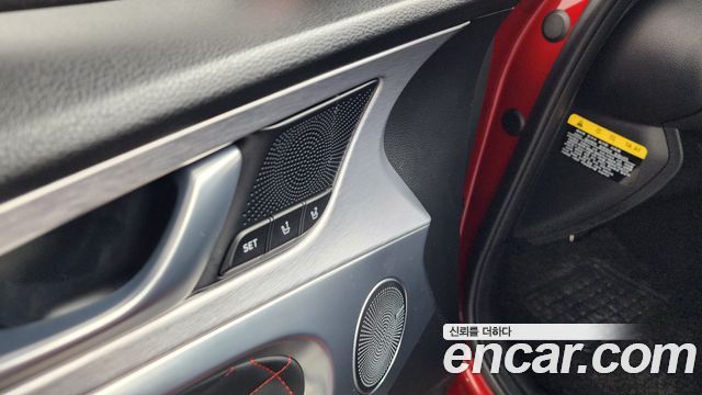 Genesis G70 2018 — photo 30