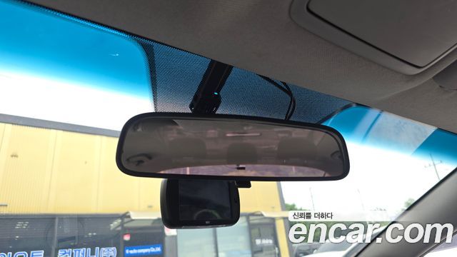 Kia K3 2015 — photo 24