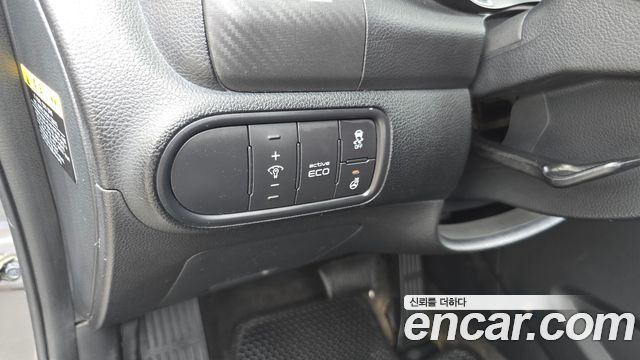 Kia K3 2015 — photo 26