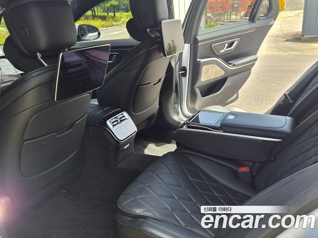 Mercedes-Benz S-Class 2021 — photo 12