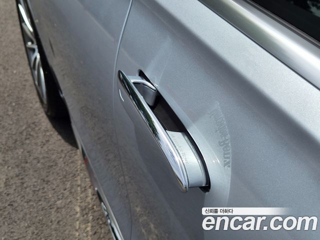 Mercedes-Benz S-Class 2021 — photo 20