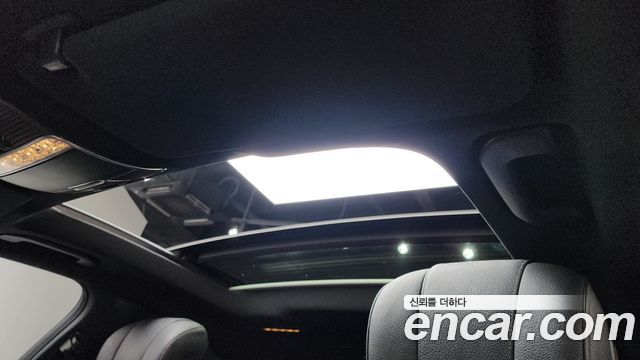 Mercedes-Benz S-Class 2015 — photo 16