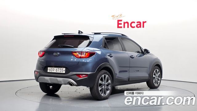 Kia Stonic 2019 — photo 2