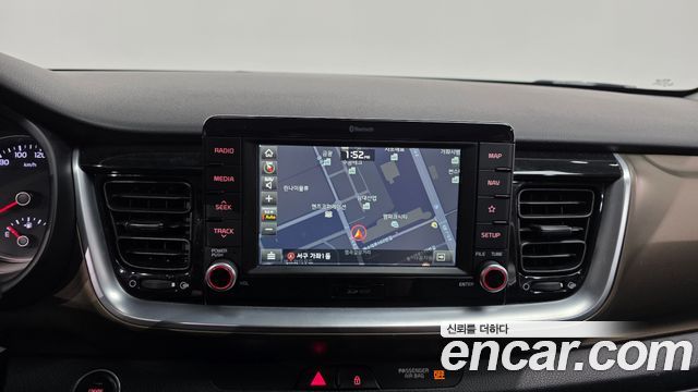 Kia Stonic 2019 — photo 14