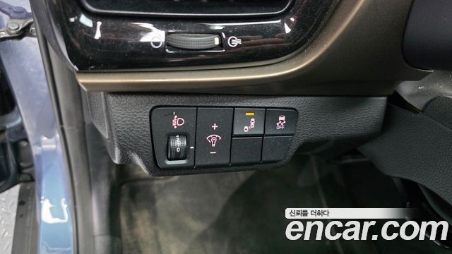 Kia Stonic 2019 — photo 17