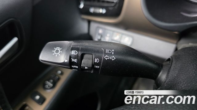 Kia Stonic 2019 — photo 18