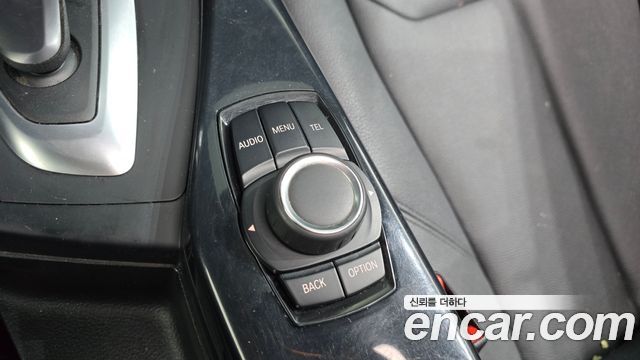 BMW 1-Series 2014 — photo 18