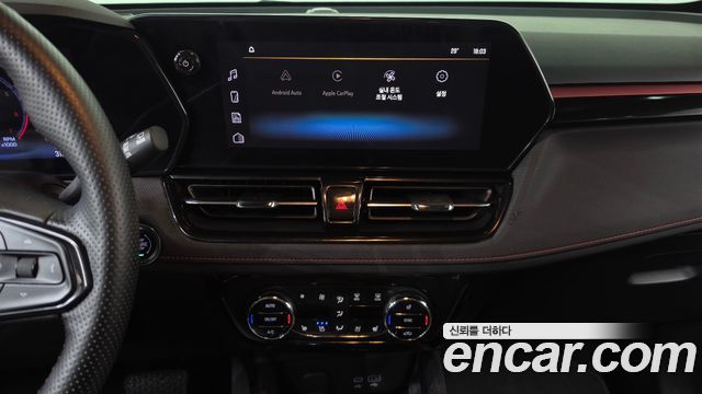 Chevrolet Korea Trailblazer 2024 — photo 14