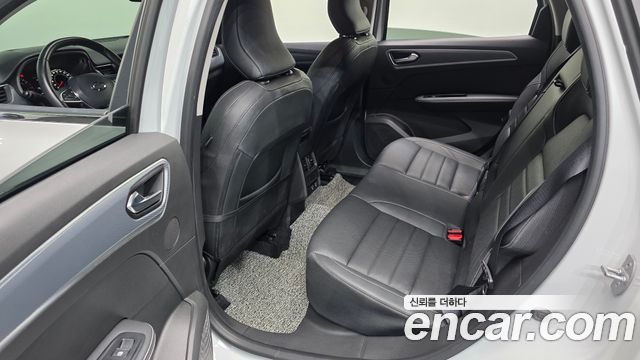 Renault Korea XM3 2023 — photo 18