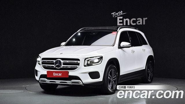 Mercedes-Benz GLB-Class 2021 — photo 1