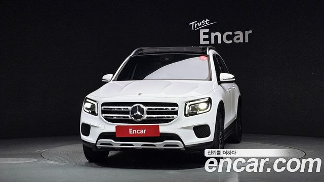 Mercedes-Benz GLB-Class 2021 — photo 3