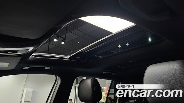 Mercedes-Benz GLB-Class 2021 — photo 21