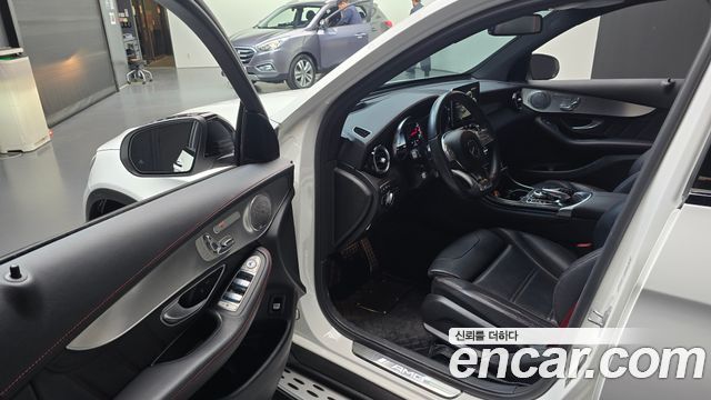 Mercedes-Benz GLC-Class 2018 — photo 13