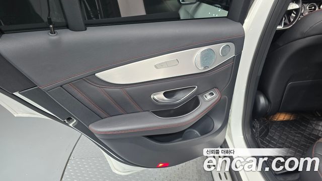 Mercedes-Benz GLC-Class 2018 — photo 15