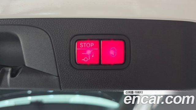 Mercedes-Benz GLC-Class 2018 — photo 29