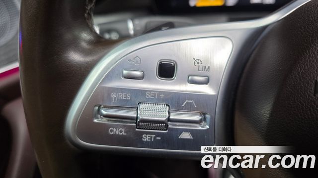 Mercedes-Benz CLS-Class 2020 — photo 14