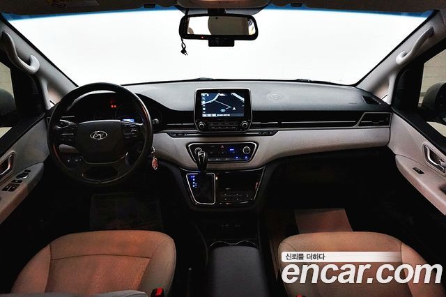 Hyundai Starex 2019 — photo 7