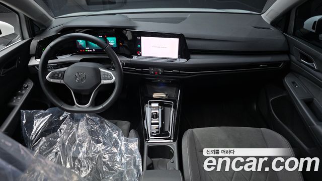 Volkswagen Golf 2024 — photo 7