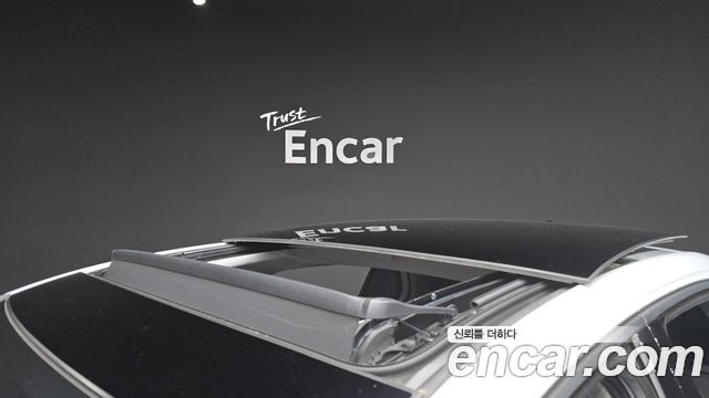 Volkswagen Golf 2024 — photo 19