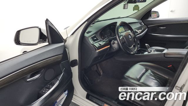 BMW Gran Turismo 2016 — photo 10