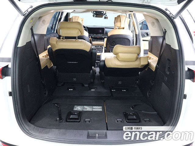 Kia Canival 2021 — photo 5