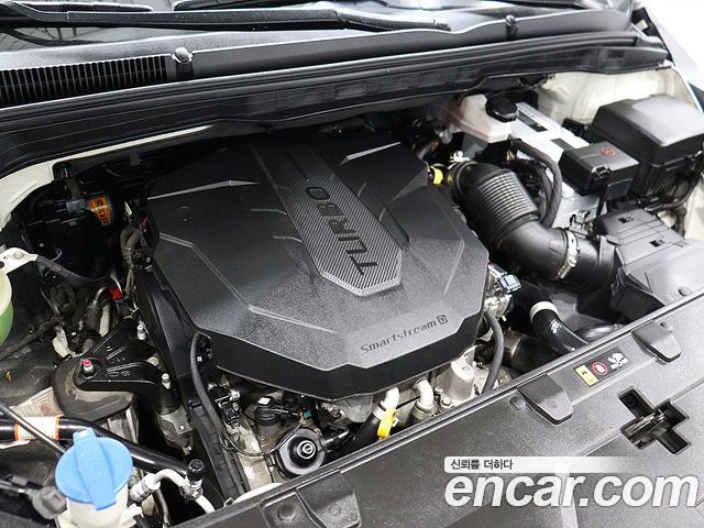 Kia Canival 2021 — photo 19