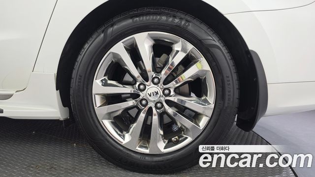 Kia Canival 2016 — photo 5