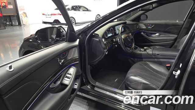 Mercedes-Benz S-Class 2016 — photo 10