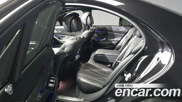 Mercedes-Benz S-Class 2016 — photo 11