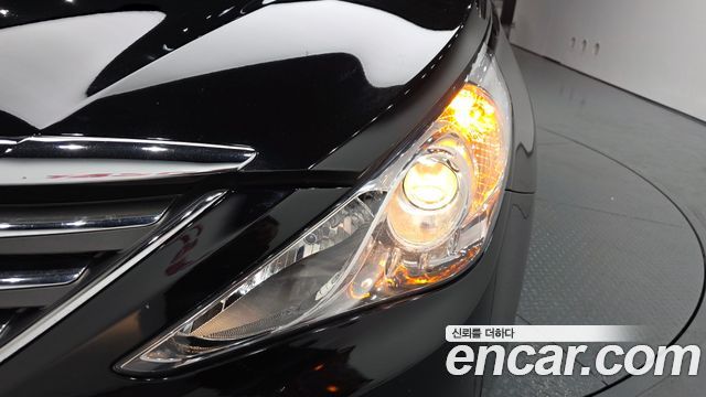 Hyundai Sonata 2013 — photo 8