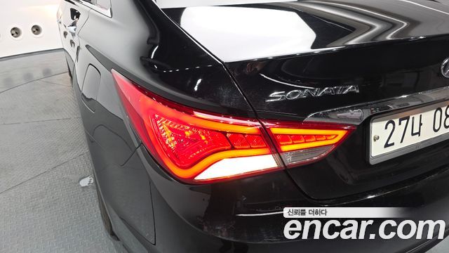 Hyundai Sonata 2013 — photo 9