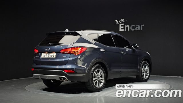Hyundai Santafe 2015 — photo 2