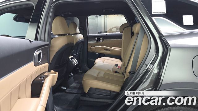 Kia Sorento 2024 — photo 16