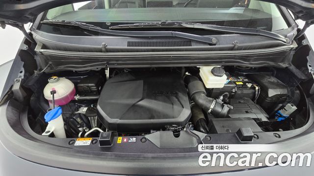 Hyundai Staria 2022 — photo 6