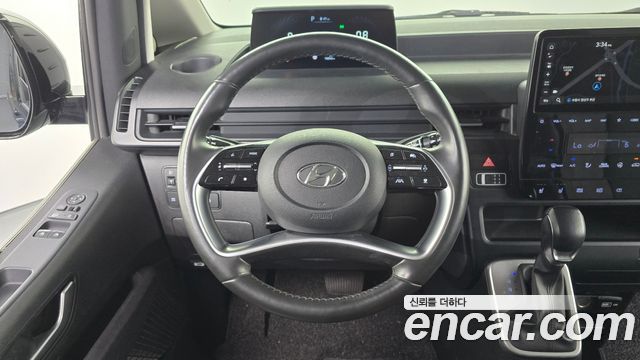 Hyundai Staria 2022 — photo 19