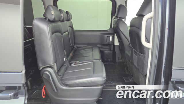 Hyundai Staria 2022 — photo 24