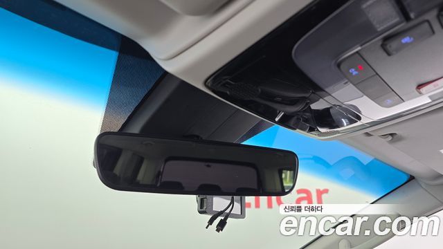 Hyundai Staria 2022 — photo 27