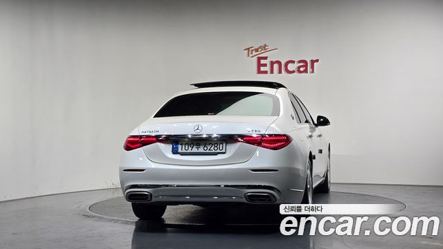 Mercedes-Benz S-Class 2022 — photo 4
