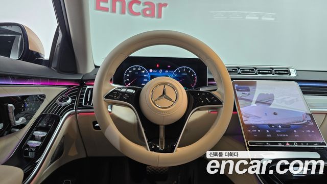 Mercedes-Benz S-Class 2022 — photo 20