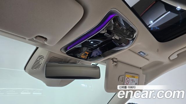 Mercedes-Benz S-Class 2022 — photo 25
