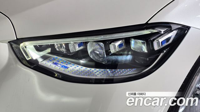 Mercedes-Benz S-Class 2022 — photo 8