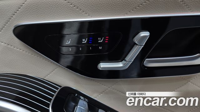 Mercedes-Benz S-Class 2022 — photo 28