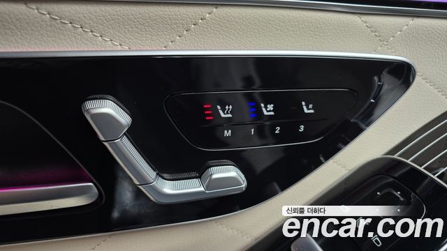 Mercedes-Benz S-Class 2022 — photo 31